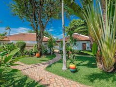 ザ プリビレッジ ホテル エズラ ビーチ クラブ 写真