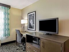 ラ キンタ イン & スイーツ バイ ウィンダム ホプキンズヴィル 写真