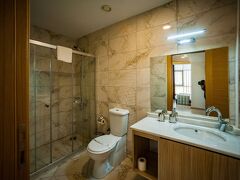 ゾォブ オテル 写真