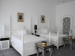 クロエ ギャラリー 写真