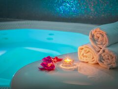 ホテル リュクセ 写真