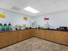 クオリティ イン アンド スイーツ モントレー、TN - クロスビル、TN 写真