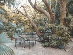 ビサイド スティル ウォーターズ ブティック ホテル 写真