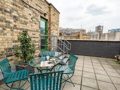 196 ビショップスゲート 写真