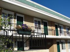 スクイム ウエスト イン 写真