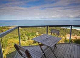 クリスズ ビーコン ポイント レストラン ＆ ヴィラ 写真