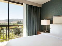 エンバシー スイーツ バイ ヒルトン サン ルイス オビスポ 写真