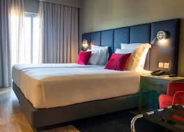 メリア セトゥーバル ホテル 写真