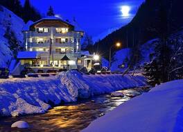 ホテル ヘルロア 写真