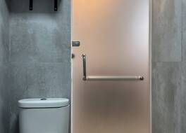 ファーストルームズ ブカシ ホテル 写真