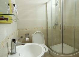 ヘラ アディス ホテル 写真