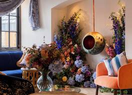 ウェインストーンズ ホテル 写真