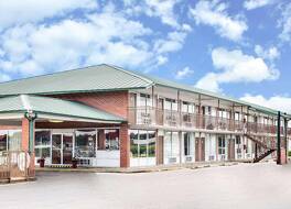 デイズ イン バイ ウィンダム ニューポート 写真