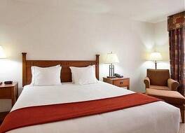 ホリデイ イン エクスプレス & スイーツ マトゥーン by IHG 写真