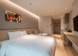 チェスタートンズ ソクチョ 写真