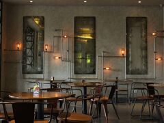 イエロー ホテル ジェムルサリ スラバヤ 写真