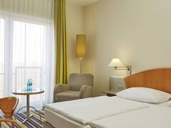 H+ ホテル ケルン ヒュルト 写真