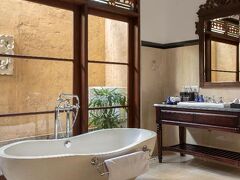 ドワラカ ザ ロイヤル ヴィラズ 写真