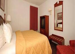 コンフォート イン コリンズビル ニア セントルイス 写真