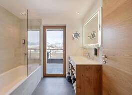 マウンテン ホテル ルイス 写真