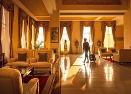 オーチャ パレス コンベンション センター 写真