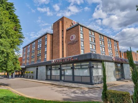 ダブルツリー バイ ヒルトン ロンドン イーリング 写真