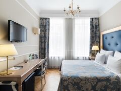 デメトラ アート ホテル 写真