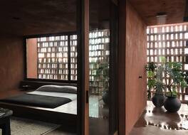 ファーザー ホテル 写真