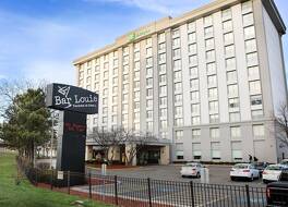 ホリデイ イン オヘア エリア バイ IHG