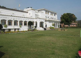 ハレ ニワス パレス 写真