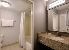 Courtyard by Marriott Grand Rapids Airport 写真