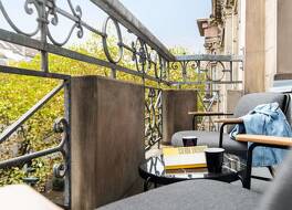 トライブ デュッセルドルフ 写真