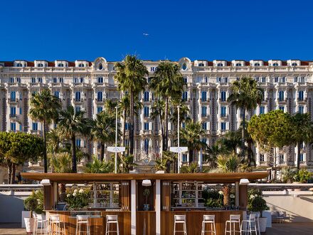 Carlton Cannes, a Regent Hotel 写真