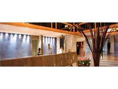 サザン サン エランゲニ ＆ マハラニ 写真