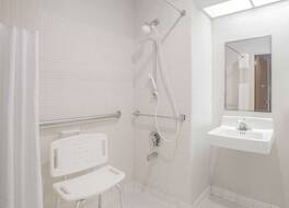 ベイモント バイ ウィンダム コービン 写真