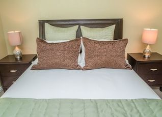 ラグジュアリー 6 ベッドルーム 10 ミニッツ トゥ LV ストリップ スリープス 20        Luxury 6BR 10min to LV Strip Sleeps 20