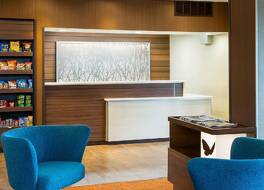 フェアフィールド イン アンド スイーツ バイ マリオット バルパレイゾ 写真