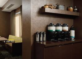 スプリングヒル スイーツ バイ マリオット ノックスビル アット ターキー クリーク 写真