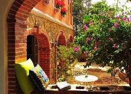 リジャン エスケープ イン