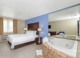 デイズ イン アンド スイーツ バイ ウィンダム ハモンド、インディアナ 写真