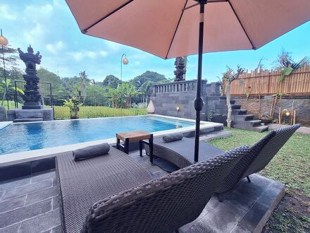 グラハ シャンティ ゲストハウス 写真