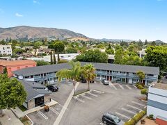 アベニュー イン ダウンタウン サン ルイス オビスポ 写真