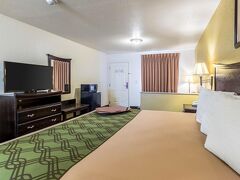 エコノ ロッジ イン & スイーツ サーシー 写真