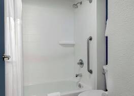 スパーク バイ ヒルトン エバンズビル イースト, IN 写真