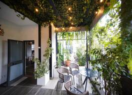 マドホテル 写真