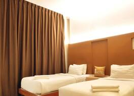 オーエス ホテル エアポート バタム 写真