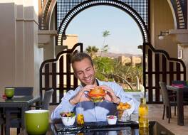 ホリデイ イン リゾート デッド シー バイ IHG 写真