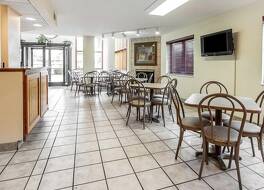 クオリティ イン アンド スイーツ ドリーウッド 写真