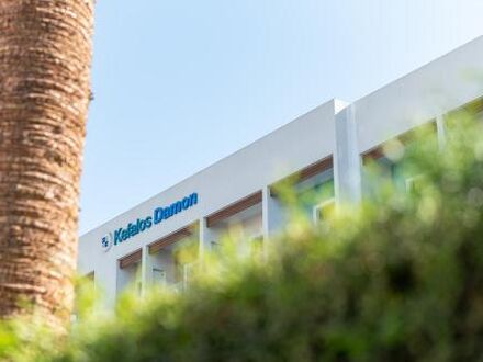 Damon Hotel Apartments 写真