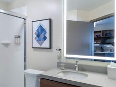 キャンドルウッド スイーツ ロックフォード by IHG 写真